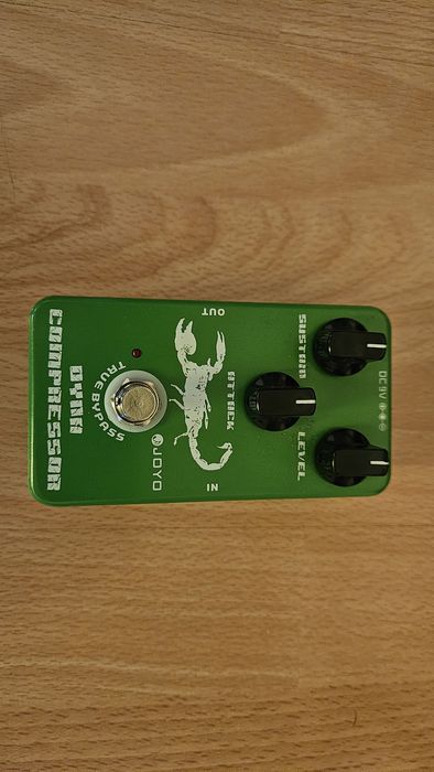 Vând pedală Joyo Dyna compressor
