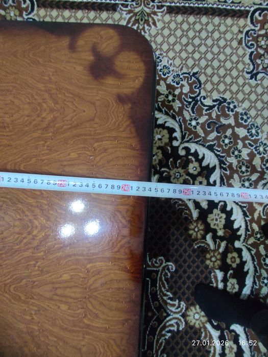 Stol sotiladi srochna