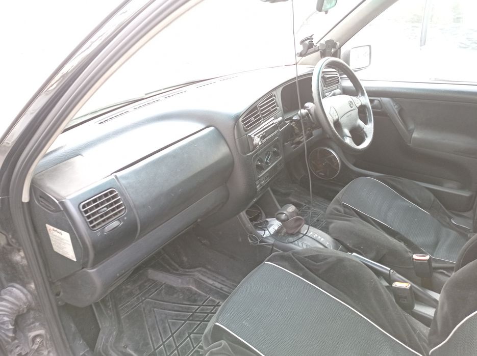 Продам гольф 3 ПРАВЫЙ РУЛЬ