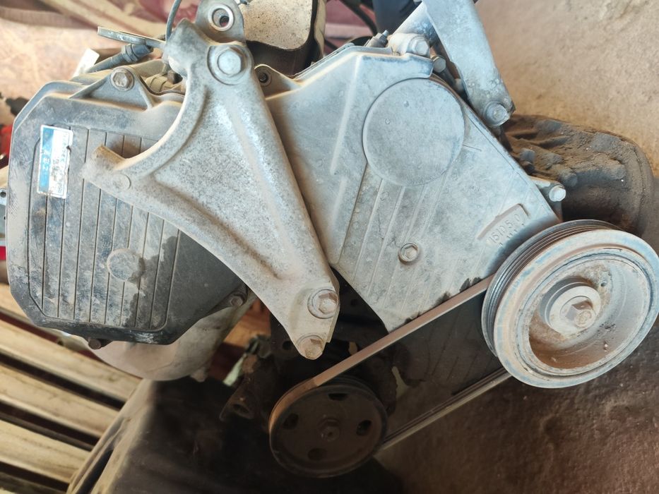 Двигатель 2.2 трамблерный Камри 10