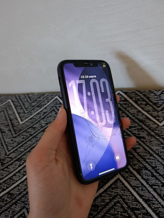 Айфон 11 про акб 100 память 64