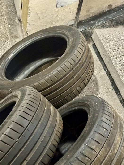 Стелки / Гуми Michelin Cross Climate | 3 Броя | 205 55 16  Всесезонни и Зимни и | 4 БРОЯ | 245 45 17 Michelin Pilot Sport 5 Летни и Стелки Mercedes