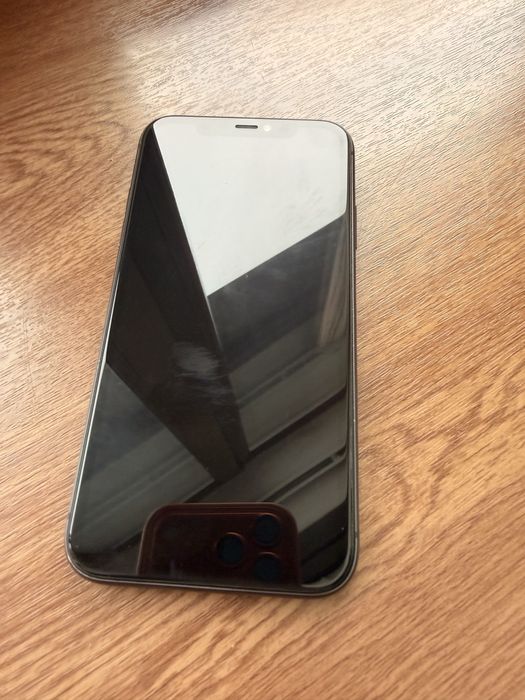 Продам срочно iPhone 11