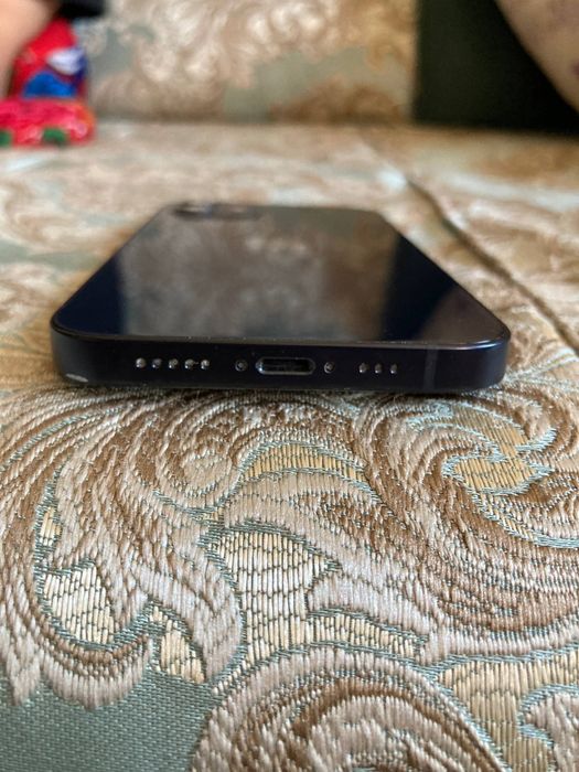 Iphone 12 64 gb 78 akb