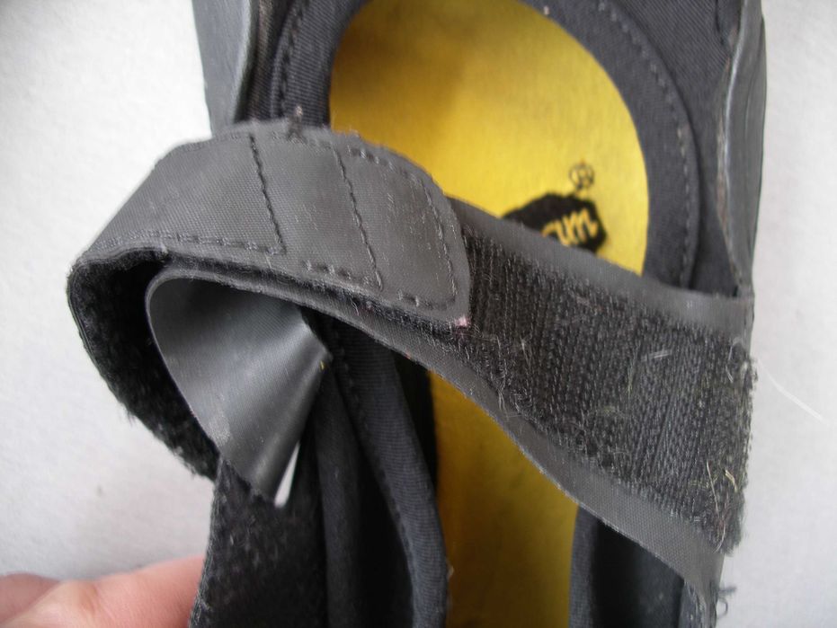 Маратонки   FiveFingers  номер 38