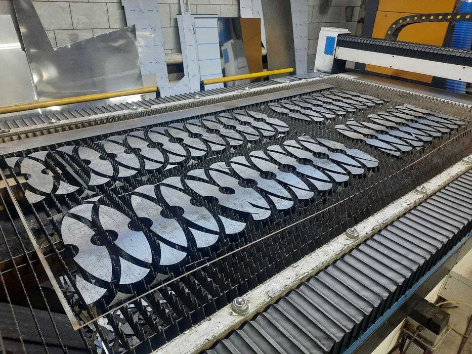 Лазерная резка металла, гибка металла