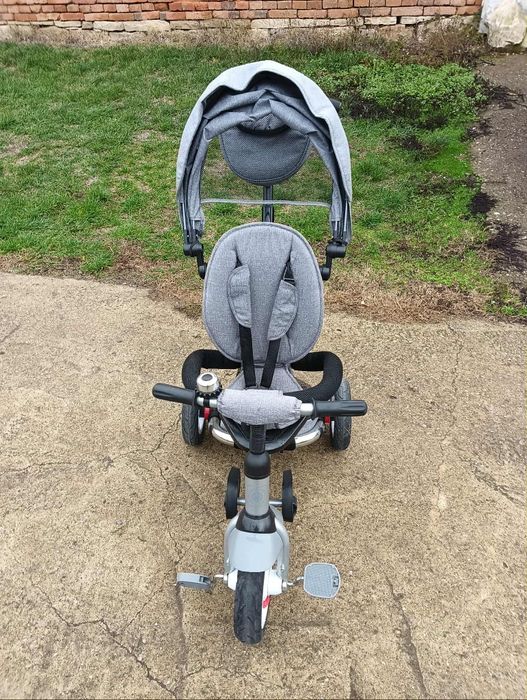 Триколка в отлично състояние