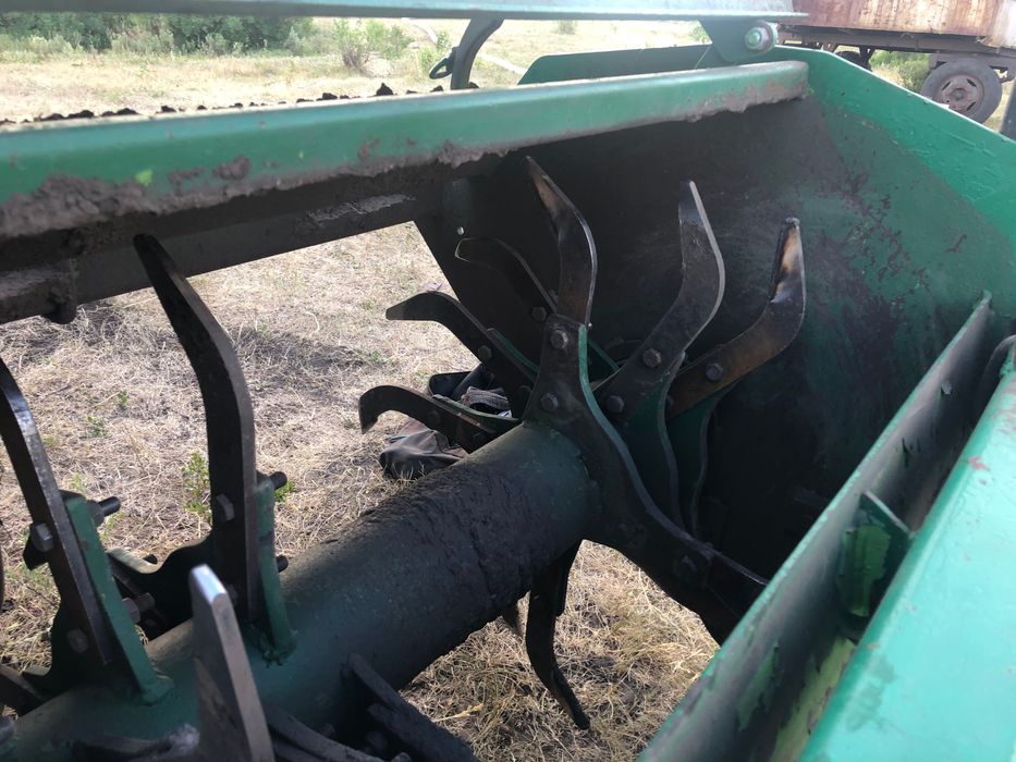 Гребнеобразователь под картофель