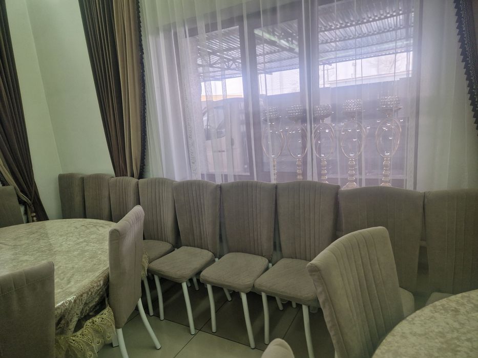 Продам стулья. В отличном состоянии