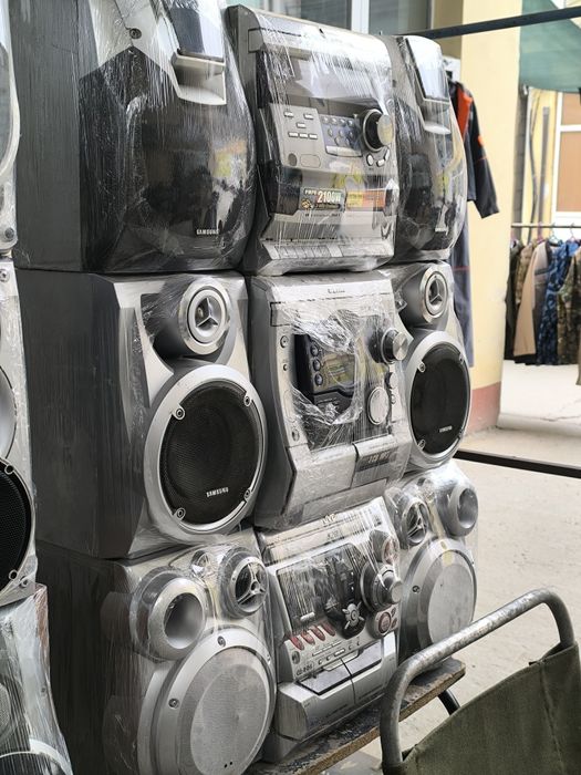 Музыкальные центры Samsung, JVC