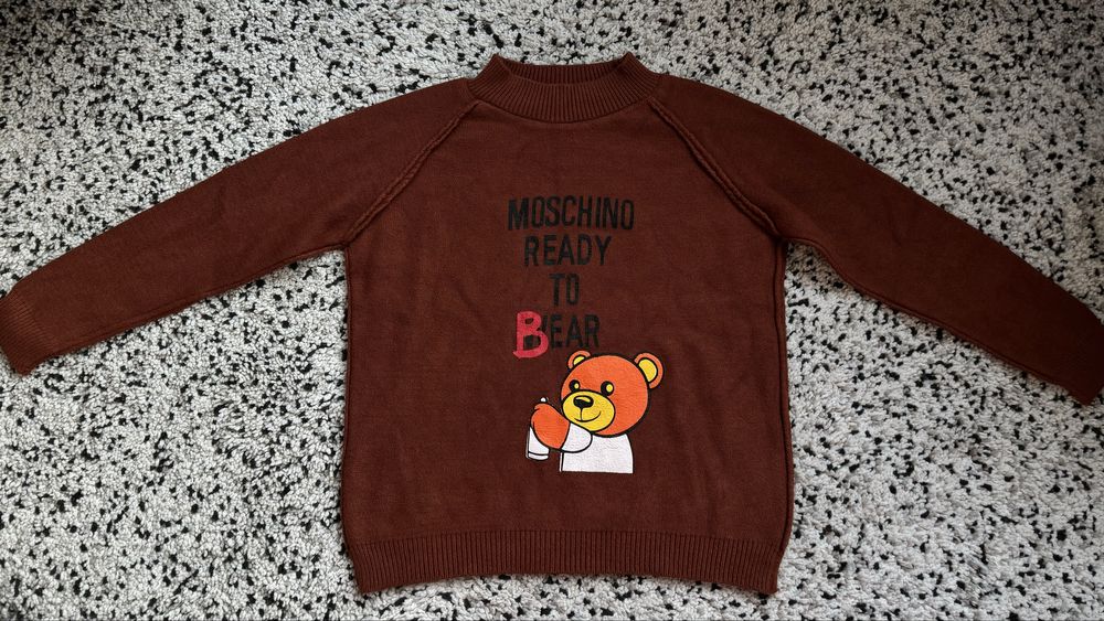 Дамски пуловер Moschino размер XS