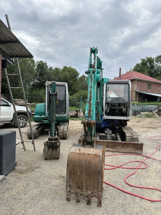 Мини экскаватор