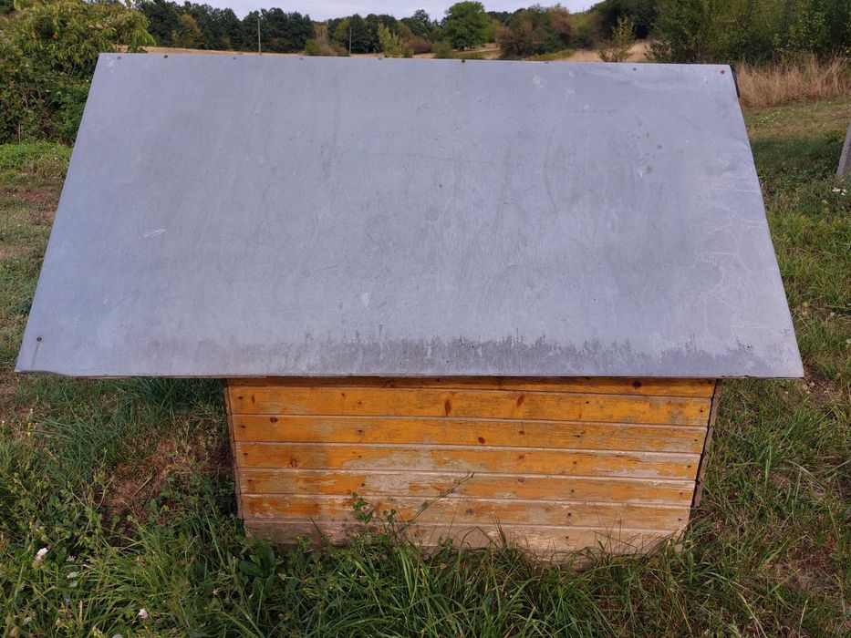 Дървена къщичка  за домашен любимец