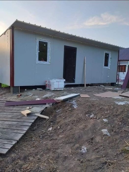 Casute / bucătărie/foisoare / spatii pentru depozitare