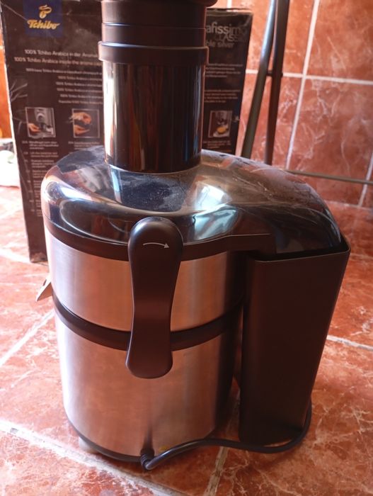 Storcător de fructe