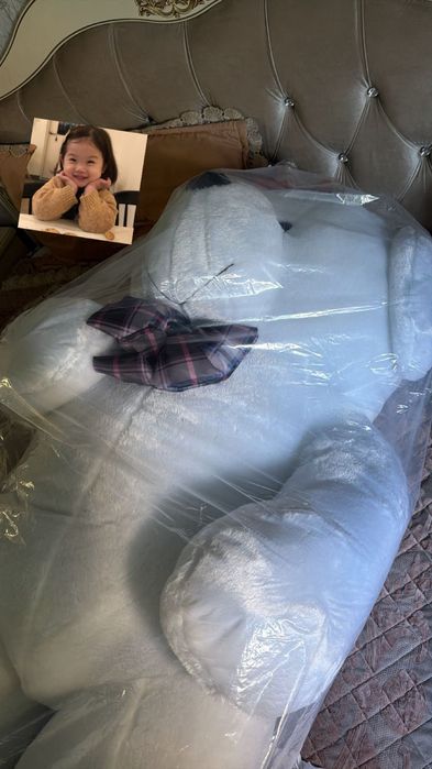 Срочно продам новый мишка 2 метра.