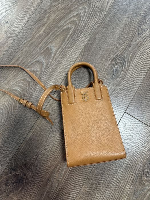 Чанти бърбери burberry,  lv