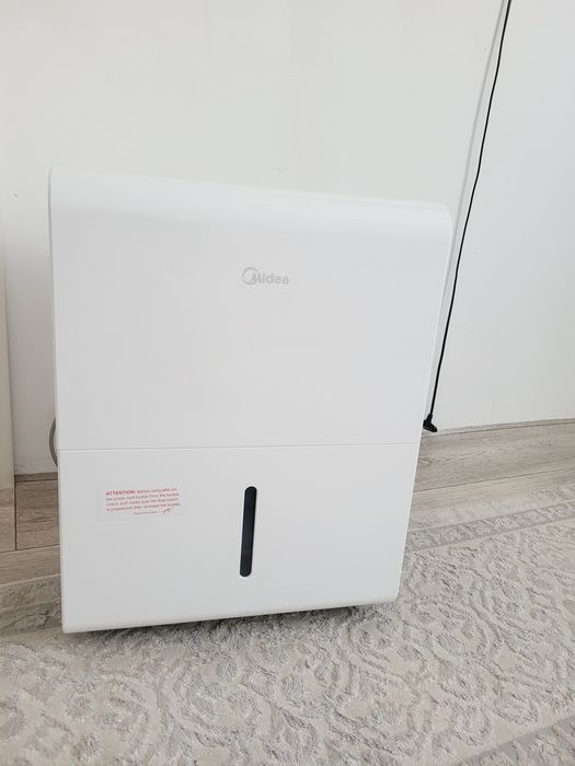 Осушитель комнаты