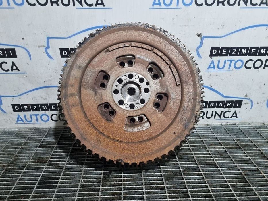 Volanta Nissan Navara D40 Facelift 2.5 Diesel D40 2006 - 2010 190CP Manuala 6 Trepte ...