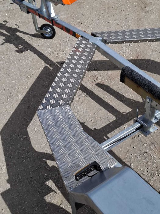 НОВ колесар за джет Respo 750V441L199