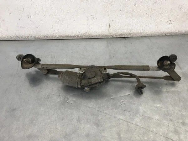 Ansamblu stergator parbriz Toyota Hilux AN20 2010 cod 85110OK061