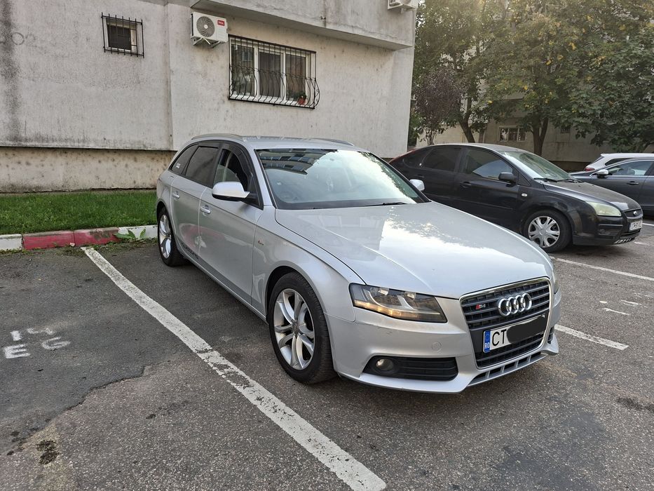 audi A4 B8, an fabricație 2011, motor 2.0 TDI CAGA, 143 CP, diesel, cu transmisie automată. Mașina este personală și se află în proprietatea mea