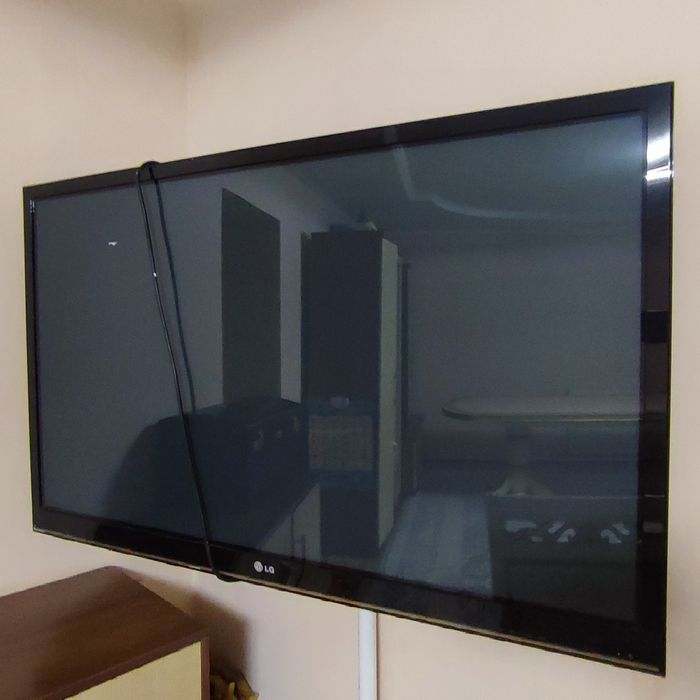 Телевизор LG диагональ 125