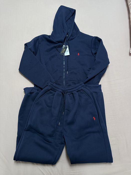 Polo Ralph Lauren Tracksuit 150 lei intreg!