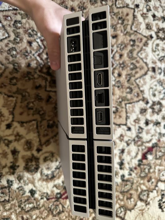 Playstation 4 410 GB