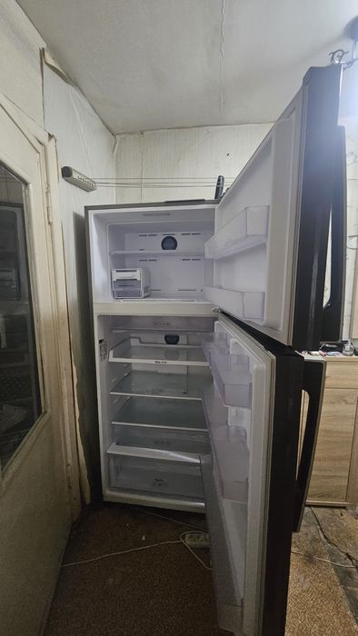 Продаю холодильник Samsung