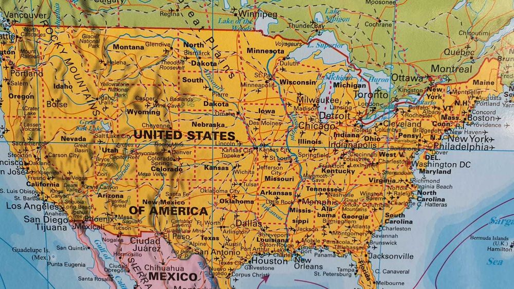 Harta Lumii 137 x 89cm in Limba engleza sau germana calitate deosebita