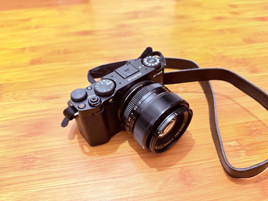 Aparat Foto Fujifilm X-M5 ca nou, obiectiv Fujinon 35mm F 1.4