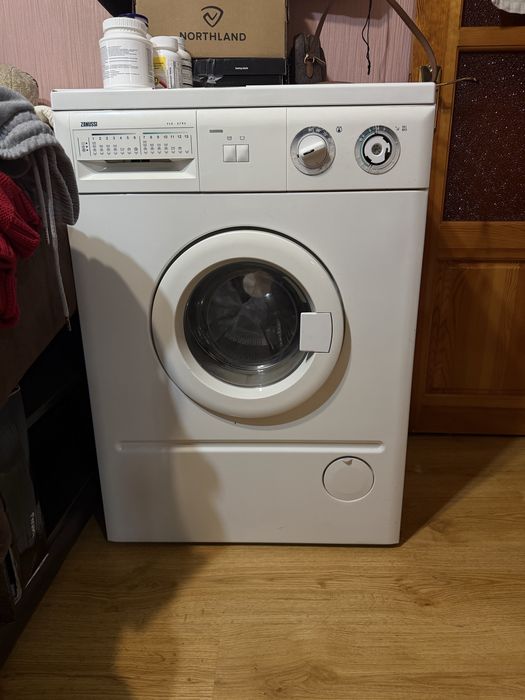 Продам стиральную машинку