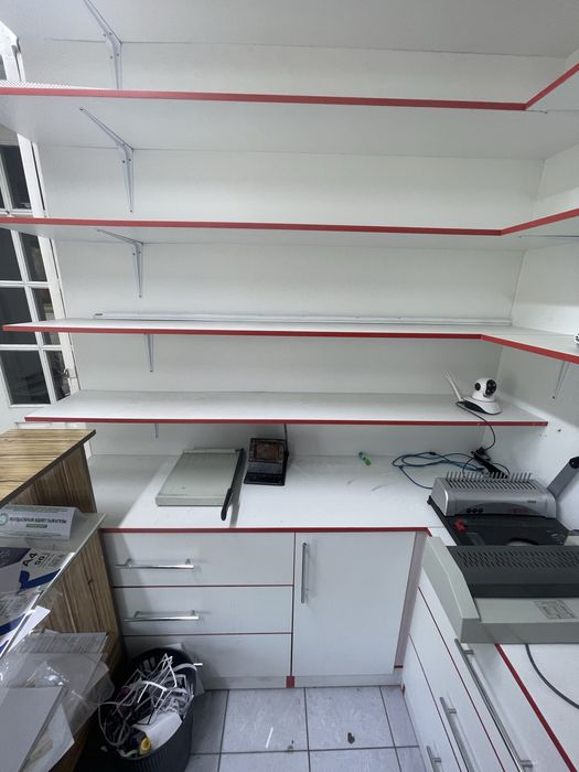 Продам мебель Стеллажи шкаф