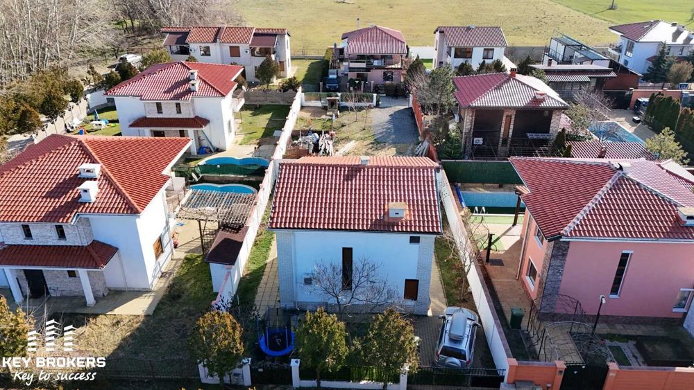 Продава се Къща в с. Гюльовца, Област Бургас - 119 кв.м за 1244 €/кв.м - Снимка #16