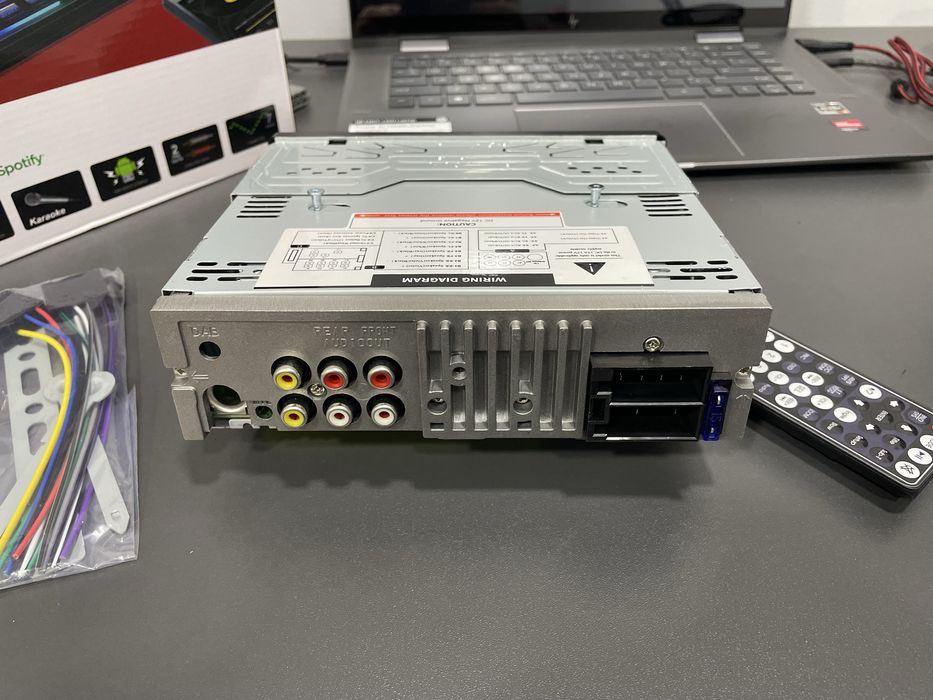 Pioneer magnitafon Yangi super Disk dvd mp3 Blutus Aux usb  universal