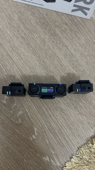 Петлички Hollyland lark 150 duo