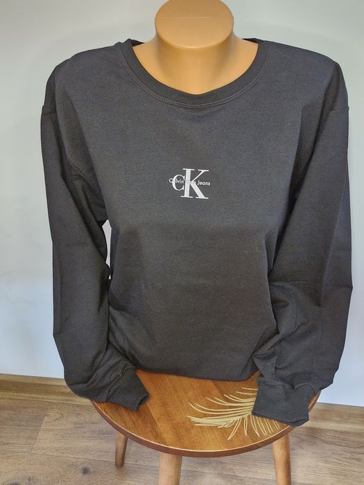 Дамски Блузи на Ck