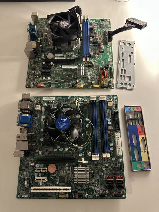 Vand Componente Pc & Laptop !
