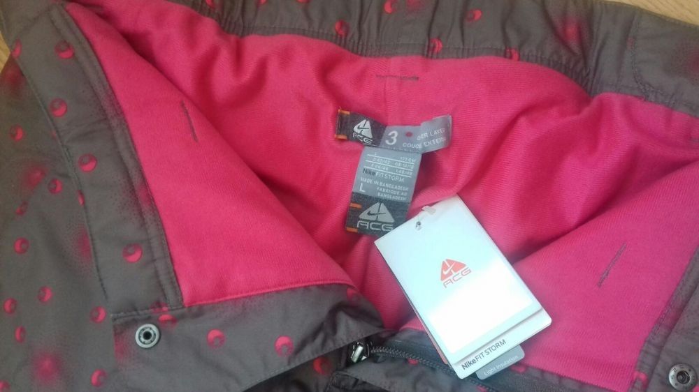 Pantaloni Nike femei snowboard măr. L