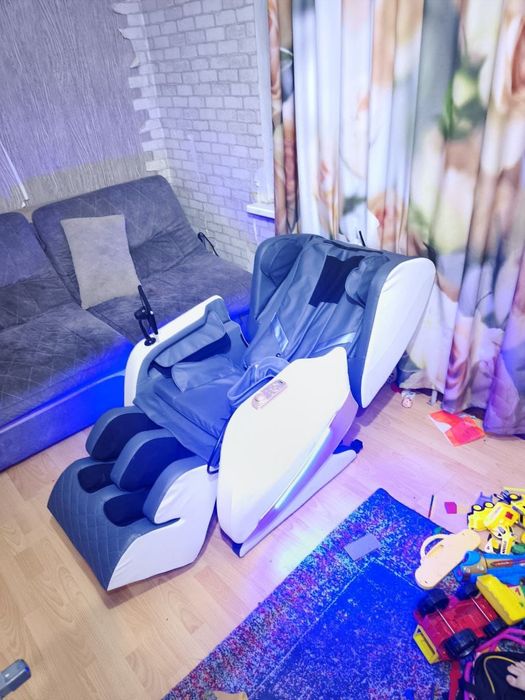 Кресло массажёр бу