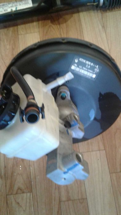 Продам запчасти на рено дастер разбор