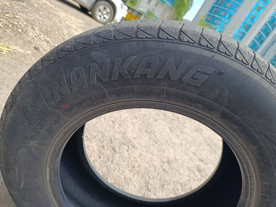 Продам летние резины