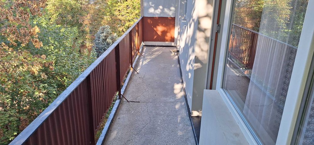 Дава се под наем Едностаен апартамент в Плевен, Идеален център - 40 кв.м за 204 € - Снимка #2