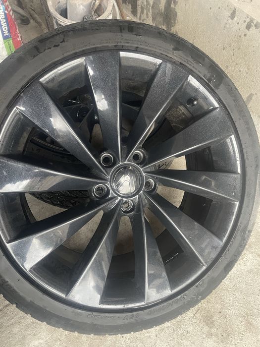 Vand jante r18 cu anvelope 5x112