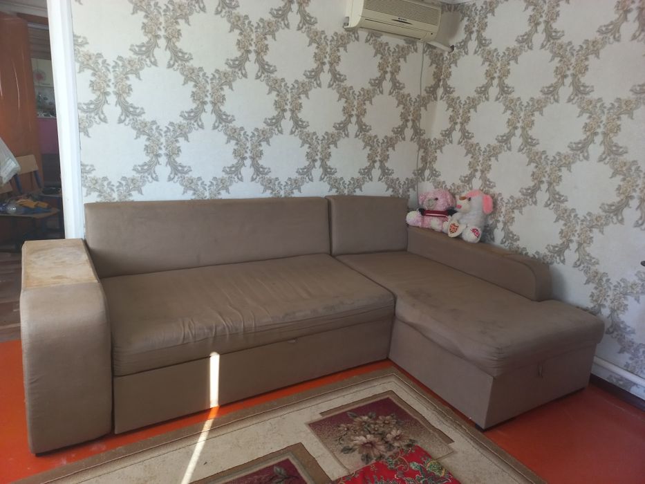 Угловой диван сатылады