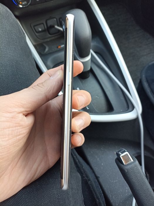 Продам Samsung S7 Edge