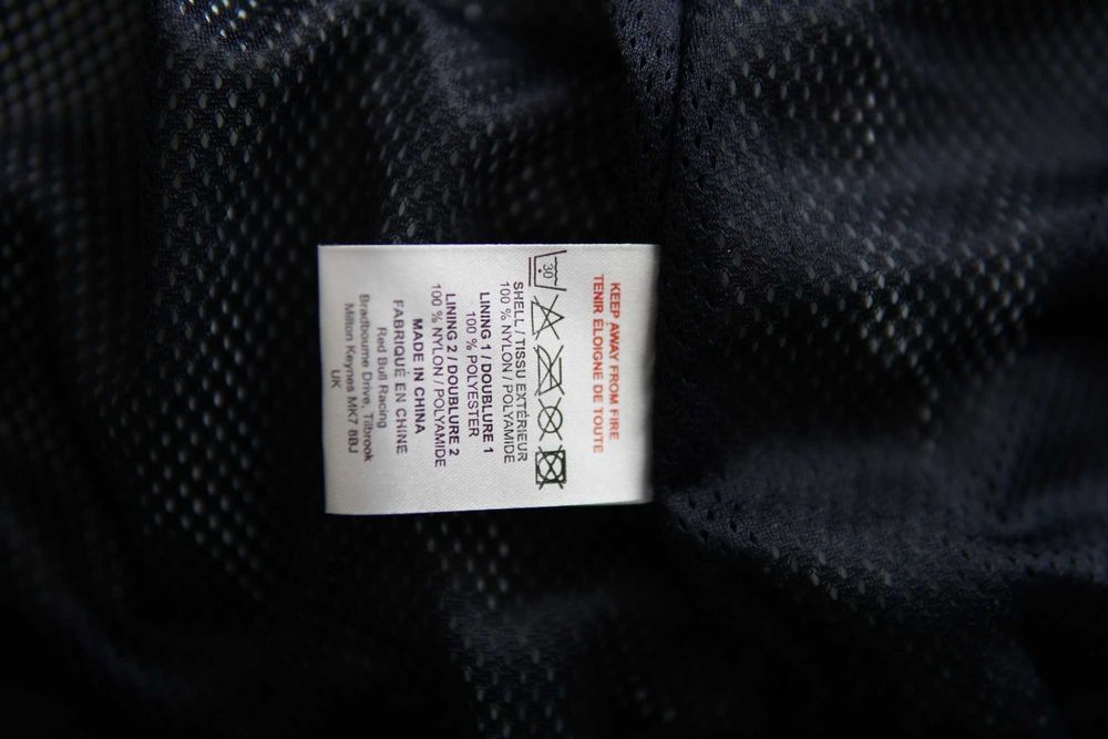 Яке Red Bull Racing Formula 1