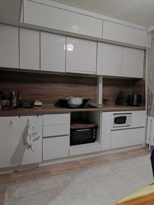 срочно продается квартира,2к, район 8школы