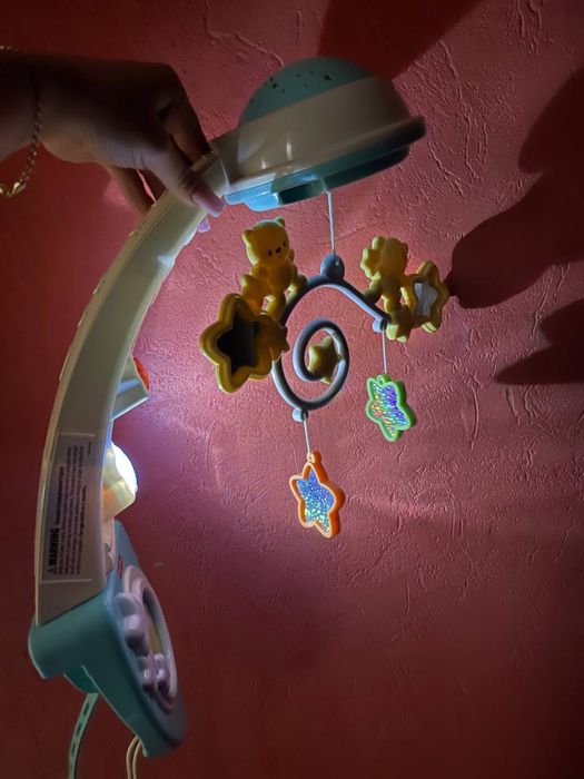 Мобиль на кроватку fisher price